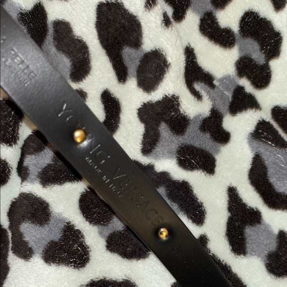 Versace kids Belt with Gold Medusa Buckle - Picture 4 of 4